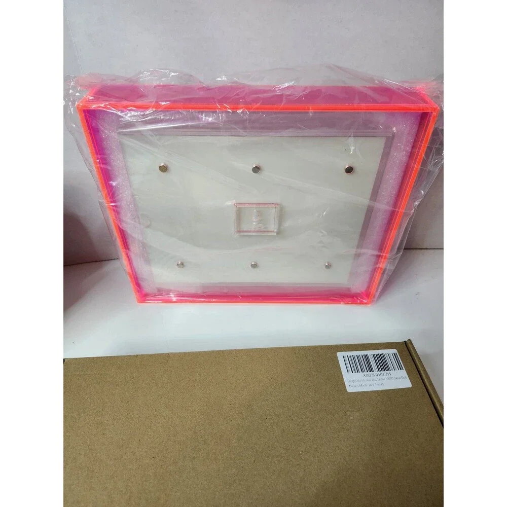 Unbranded holds 10